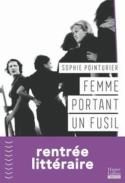 [9791033914532] Femme portant un fusil